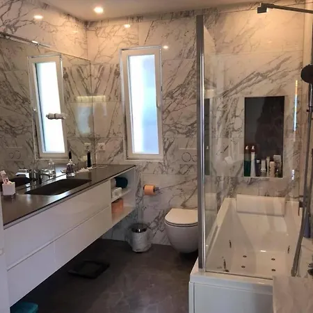 Casa Collina Apartment