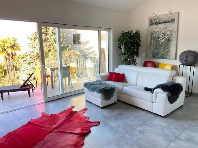 Casa Collina * 로카르노